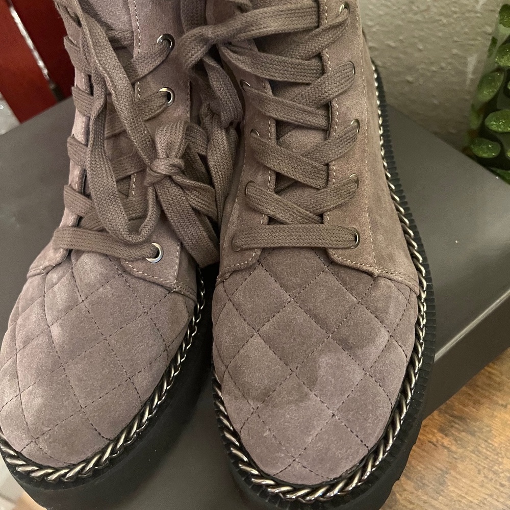 Brand New Vince Camuto Chain ankle boots